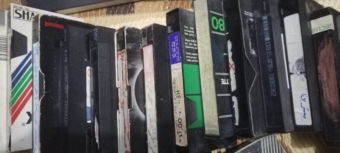 سلام عليكم افلام نظيف السعر ٣٥ الف يوجد توصيل 📼 العدد ٣٠ كاسيت


**إذا كنت صاحب هذا الإعلان وتريد حذفه لأي سبب، رجاءا أرسل رسالة إلى الدعم الفني**