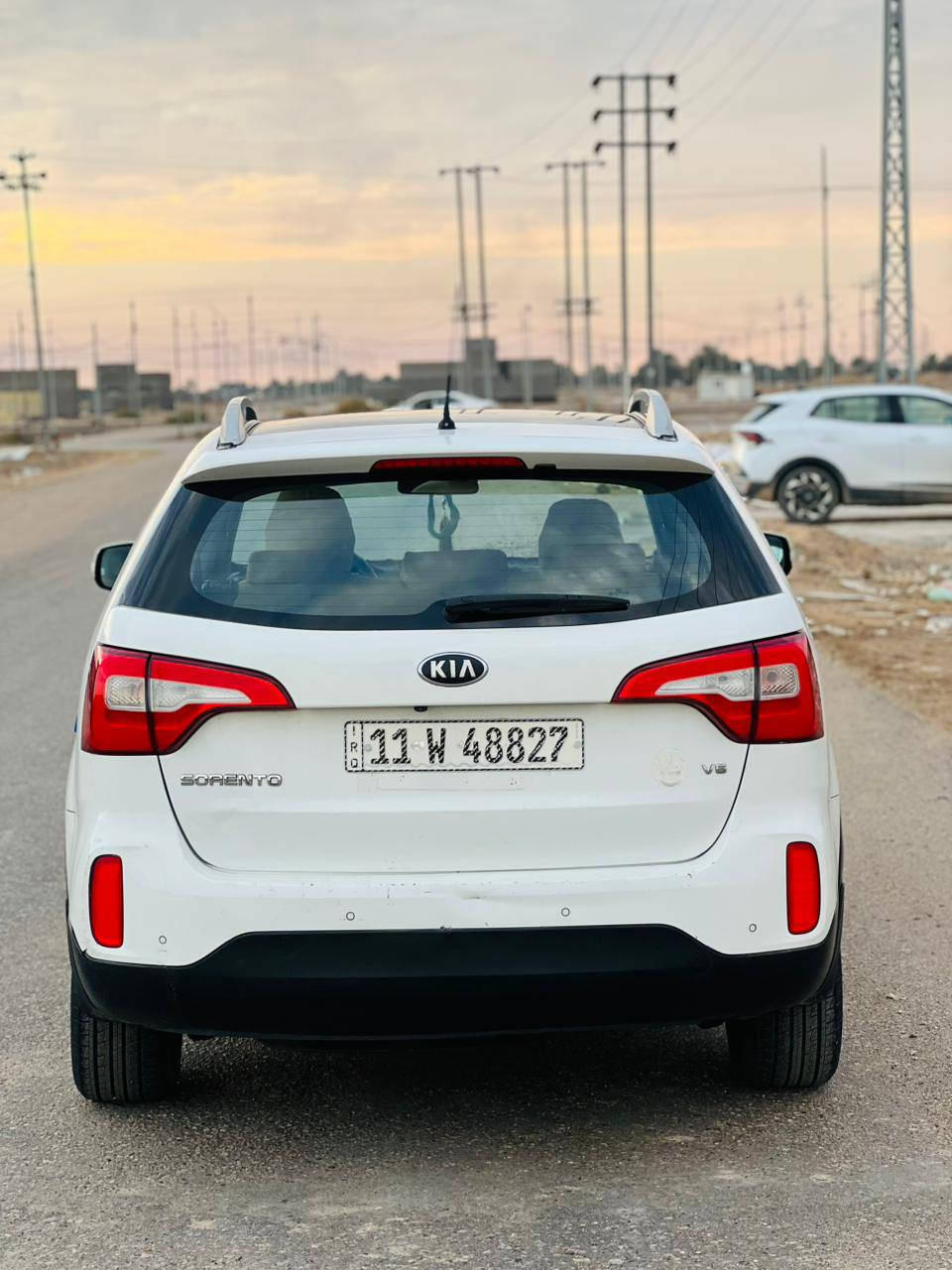 ياالله البيع كيه سورنتو موديل 2014 كويتي فول واحد على واحد رقم بغداد
1بنو رامه قطعتين 
2ويل كروم 
3شاير بلمري +شفط
4بصمه تشغيل + بصمت ابواب
5مكينه 6سلندر 3500 المرغوب
6جنطه كهرباء 
7تبريد 3قطع
7راكب 
8كشنات كهرباء +تبريد تفه
9لد دخلي 
10ويل كروم 
11تحكم ستيرن جهتين 
12شاشه كامره +حساس امامي خلفي
13اشارت ترحيب 
14مشي سياره 200 حقيقي بطعم زيرو 
15كشنات جلد 
سياره مكفوله ماعده شخطه بسيطه بل بيبان فقط 
السعر 175 النتصال فقط ***********
