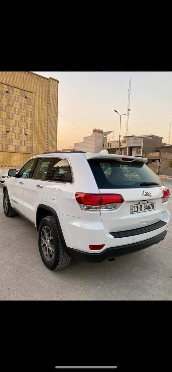 #تفليش_الاسعار_تنافسي بسعر جيب 2014

جيب لاريدو 2020 الشكل الجديد وكالة هارلم خليجي

مكفولة من ضربة وصبغ بيه تكحيل شخطين كارت

ماشية 78 ميل

داخل اوف لايت تو كلر

#السعر

مكانه بغداد المنصور

بيع او مراوس بسبورتج توسان كروز هايبرد خليجي 

***********
