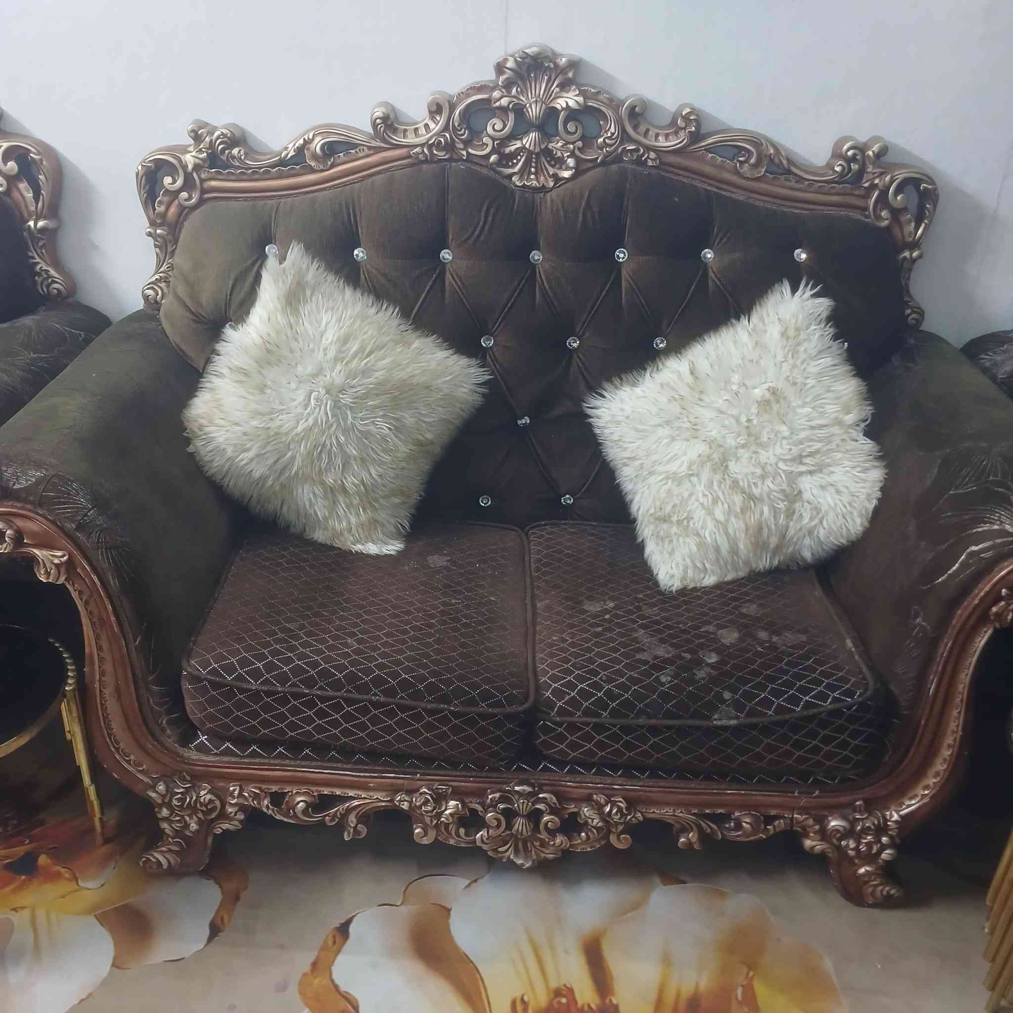 تخم ٧ مقاعد نضيف تفاصيل بلمقطع
السعر ع خاص او اتصل ع رقم المكان بغداد المعامل ***********
