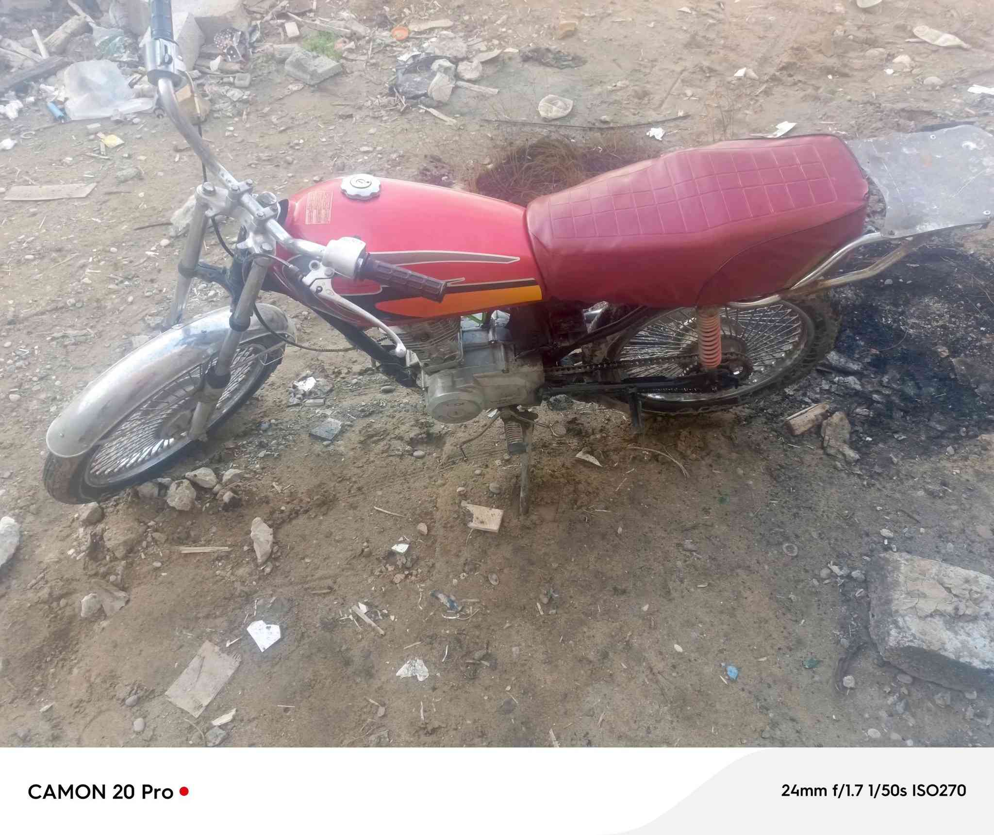 ماطور للبيع خمس تسعات مكينه خرسه لا صرف ولا نفخ ويا للتعيرات جدد سعر 210 وبي مجالل  ايسر حي القاهره ***********
