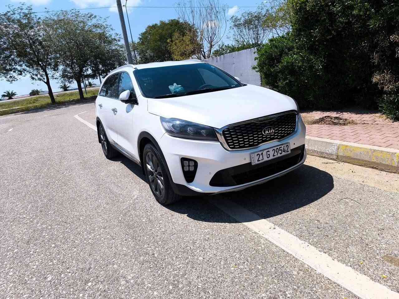 ٢٠١٩ خليجيه السياره متجايه 
ابيع صبغ عام ٧ راكب ٣ قطع تبريد محرك ٦سلندر بسمي 
السعر ١٥٥ وبيها مجال بسيط والسونار كدامك 
الاستفسار *********** مكان السياره بغداد الخطيب الزراعي
