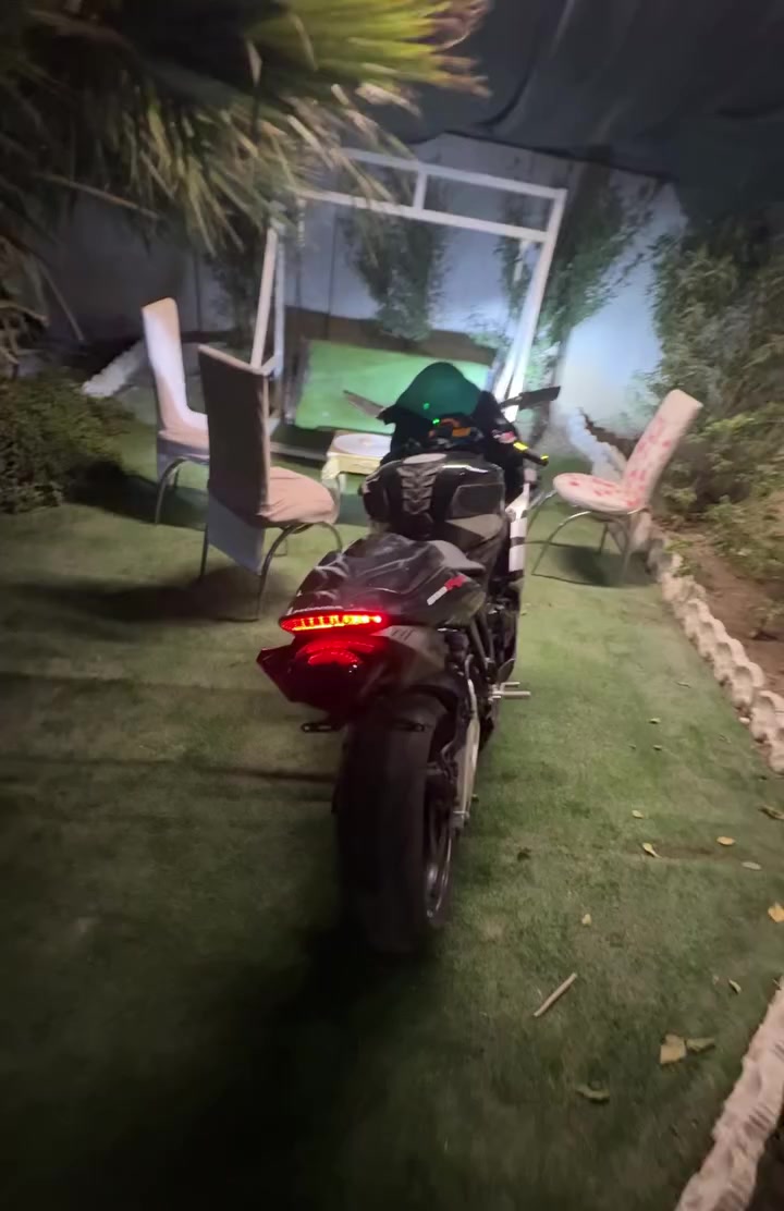 Rr600
2005
للبيع ب 22
كلشي بيهه جديد راديتر جديد. وماي احمر فلاتر بلكات نوزلات دسكات دبلات زنجيل بكرات كله وضع وكاله. 

مراوس ب جكسر


**إذا كنت صاحب هذا الإعلان وتريد حذفه لأي سبب، رجاءا أرسل رسالة إلى الدعم الفني**