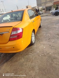 ورحمة الله وبركاتة جيلي موبل موديل 2013  سنويه 29 كفاله مكينه كير حداد...