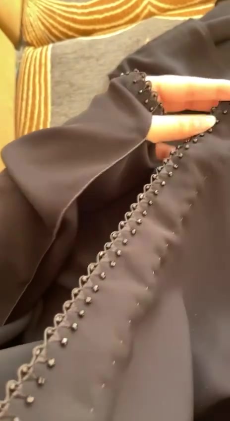 مرحبا بنات 💕
احلى وارقى خياط عبي يمنه وبس وبسعر كلش مناسب بـ 35 الف بسس 🥳💕

وخياطه العبايه الكلبه (دير) بـ 25 الف 👀

ووفرتلكم خدمه توصيل يعني نجي ناخذها منج ونخطيها ونجيبالج لباب بيتج بـ 5 الاف بس 🌝 

واذا تحبين تجين للبيت كل الهلا بيج 
العنوان الحريه شارع الدور العريض يم بنايه المعراج الكفيل سابقاً فرع اسعد يورو أبو الفلافل كبال مكعب فون بيت آم شاكر يصير برأس الفرع محل يبيع اراكيل احنه بالفرع ع ايدج اليسره بيت باب صغير لون ابيض


**إذا كنت صاحب هذا الإعلان وتريد حذفه لأي سبب، رجاءا أرسل رسالة إلى الدعم الفني**