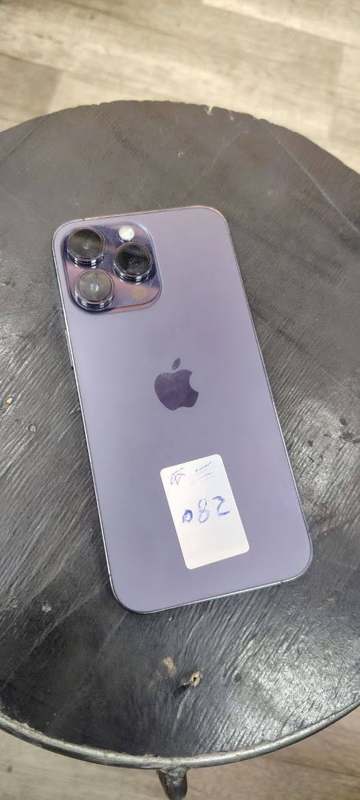 السلام عليكم
ايفون 14 برو ماكس 

ماستر نموذج M 

ذاكرة / 256

بطاريه / 88

الجهاز / مبدل شاشة 

لون / بنفسجي

المكان / بغداد الدورة

***********

السعر / 580
