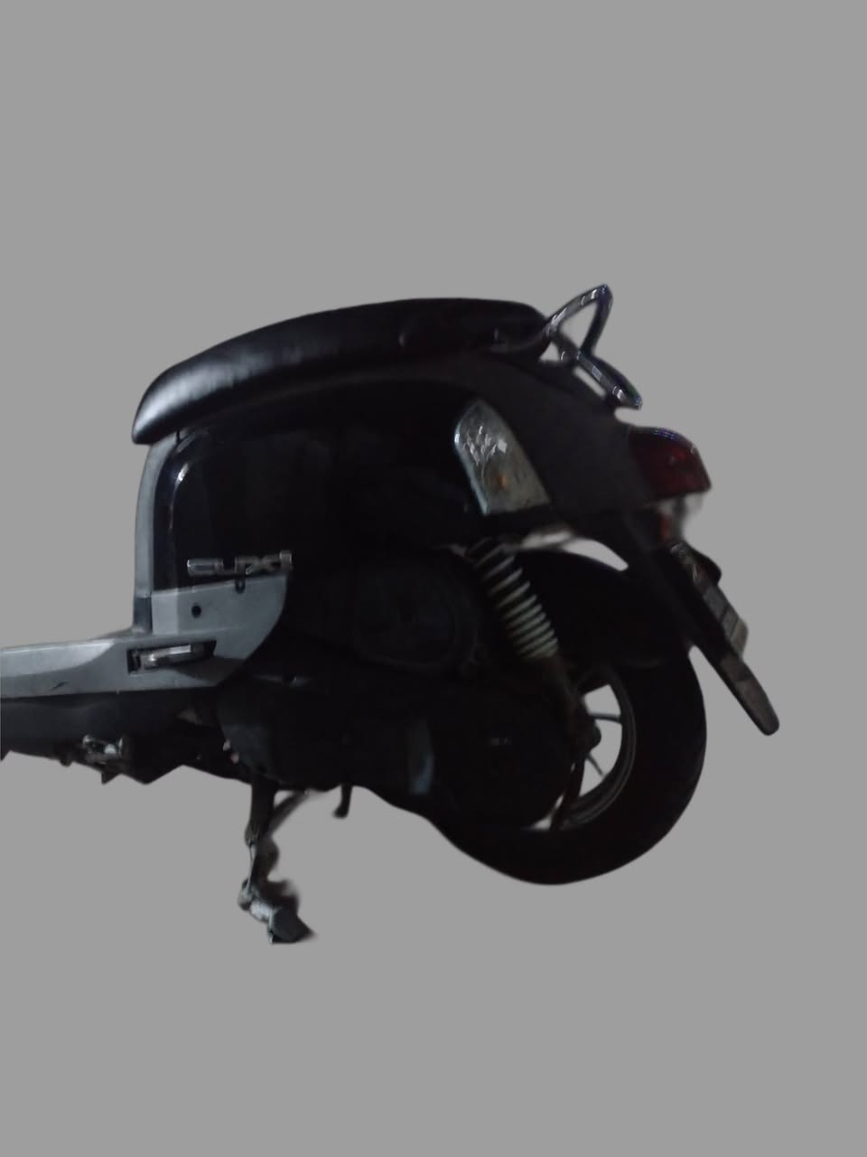 ماكس بوليسي للبيع دراجه نضيفه صارلهه تقريبن شهرين من طلعتهه من لمعرض والله شاهد لو ممحتاج مابيعهه نقص بس دشبول مالتهه ميشتغل 925وبيهه مجال مكان كربلاء قرب مستشفى الكفيل رقمي ***********
ولي تفيده بي خير ويدلل
