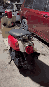 دراجة بوليس • مكينة ناعمة • كهربائيات شغّالة