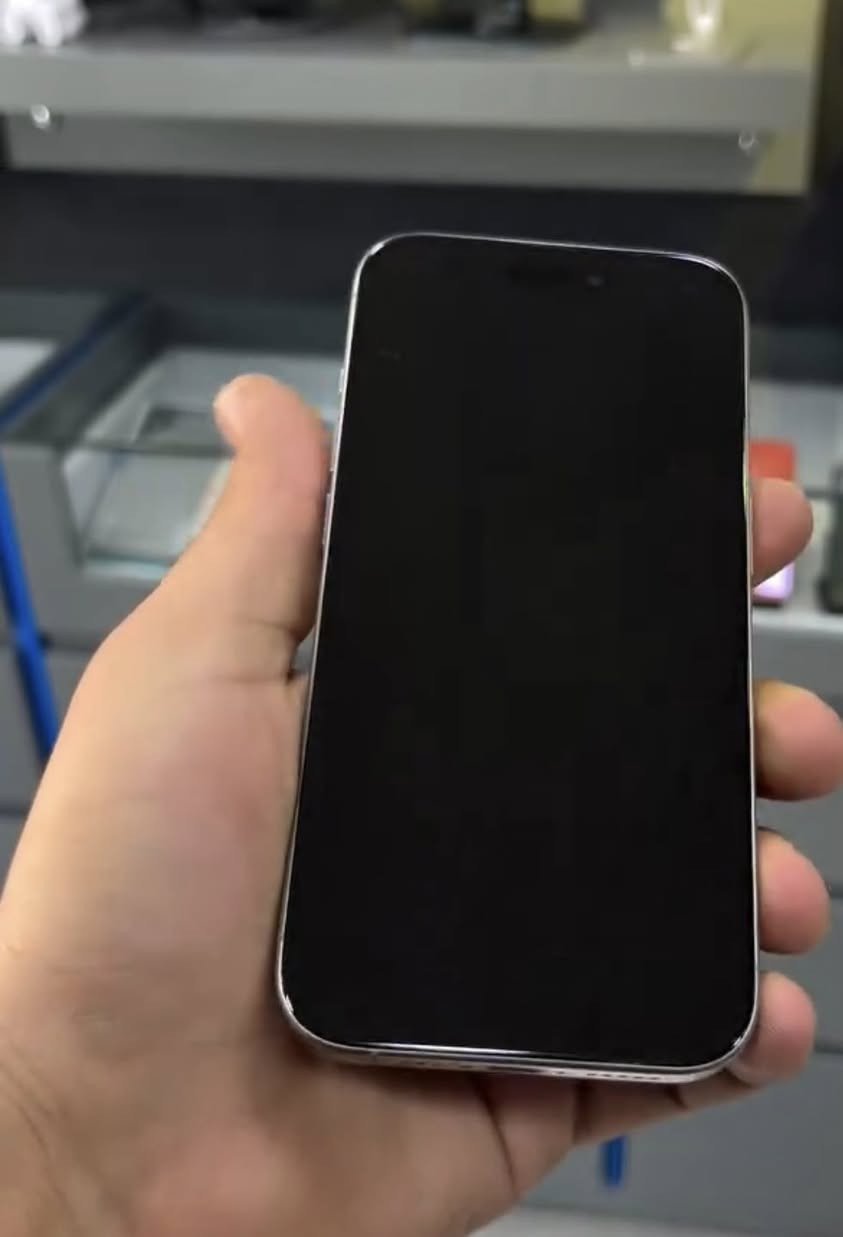 السلام عليكم
ايفون 16 برو 16 برو الحجم الصغير
ذاكره 256
نموذج A
بطاريه 100
نضافه 100 اخو الجديد زلغ مابي
كارتونته + كيبل شحن
سعر مليون و 150 وبي مجال بصيط
مكاني ناصريه 
تفاصيل اكثر ***********
