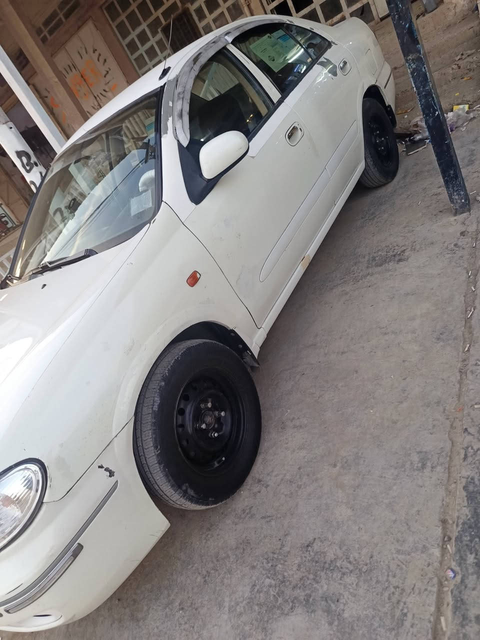 السلام عليكم نيسان سني موديل 2005 تبريد تتفئا شغال باتري جديد تخم.تاير جديد صدر امامي.خلفي.جديد.مكينه وكير. خير من الله السعر85 بيه.مجال مكاني بغداد ابو اغريب الرقم ***********
