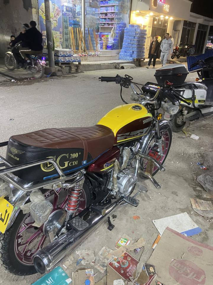 السلام عليكم دراجه سيفان موديل 25 دراجه اخت الزيرو مماشيه هواي مكاني ديالى خرنابات السعر خاص اتصل وبيك خير ودلل ***********
