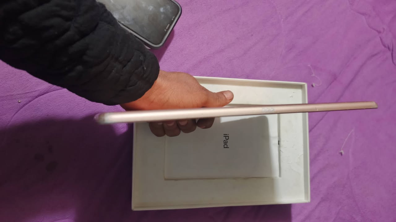 ايباد 8 ذاكره 128  للبيع فقط 200وبي مجال مكان حله شارع 80


**إذا كنت صاحب هذا الإعلان وتريد حذفه لأي سبب، رجاءا أرسل رسالة إلى الدعم الفني**