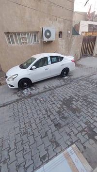 نيسان سني هندي موديل 18 بيه جمالق الخلفي صبغ سعر 95 وبي مجال 077324049...