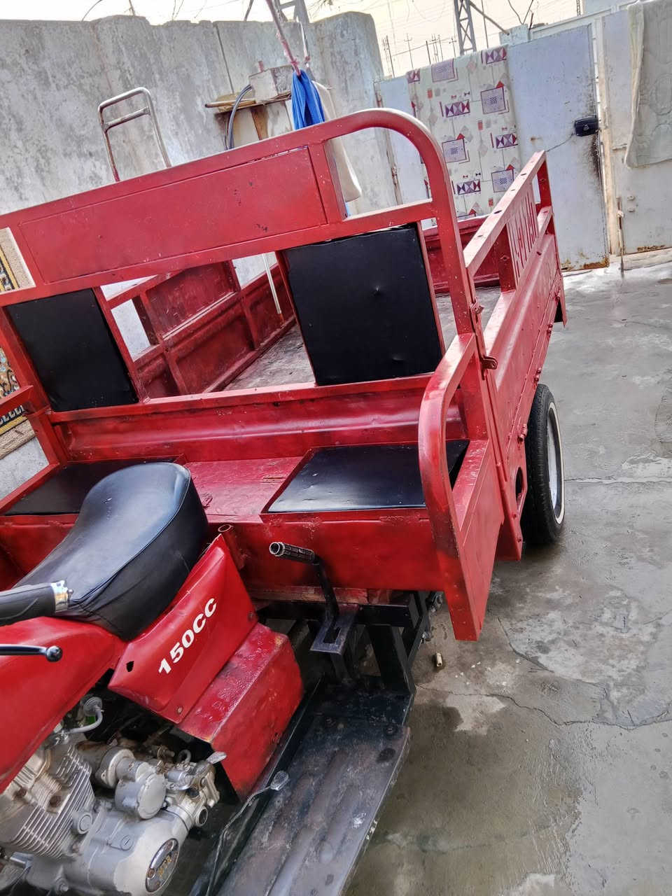 سلام عليكم ستوته البيع ستوته جهازه وراق موديل 2014 
ولسعر مليون 100 وبيه مجال ول الشراي ينتصل عله رقم ‏‪+ وتساب مجود***********
