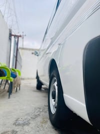 سياره نيسان يورفان الفين 13 بيه صفحه طويله إثر شخوط مكفوله من دكت او ج...