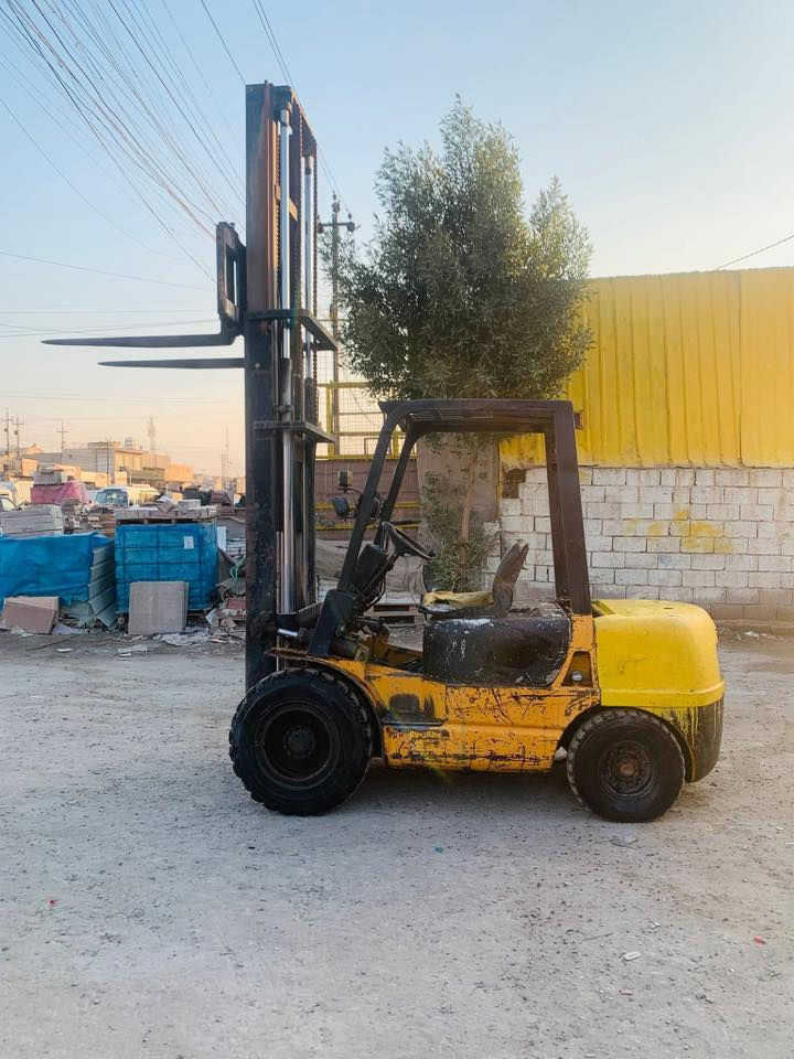 رافعه شوكيه نوع اسباور 3طن *********** \***********
