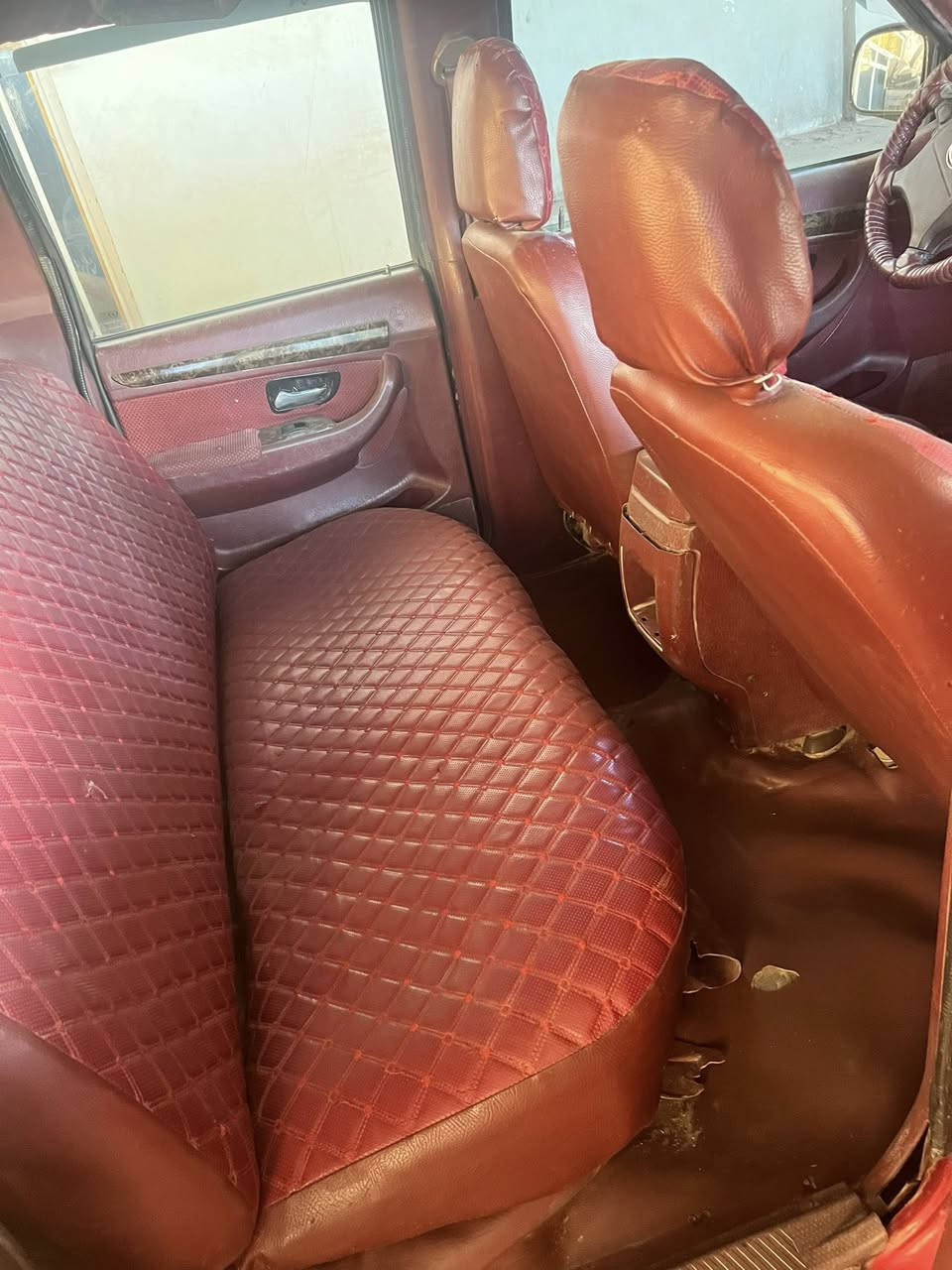 كنو 2012 للبيع
مصبوغة عام 
محرك مكفول 
رقم بغداد
السعر40$وبيها مجال
العنوان ديالى خان بني سعد 
للاستفسار ***********
