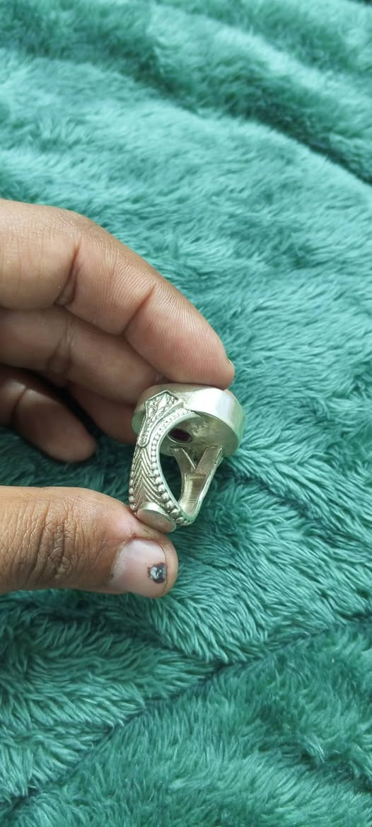 ياقوت بارسي صياغة سلچوقية


**إذا كنت صاحب هذا الإعلان وتريد حذفه لأي سبب، رجاءا أرسل رسالة إلى الدعم الفني**