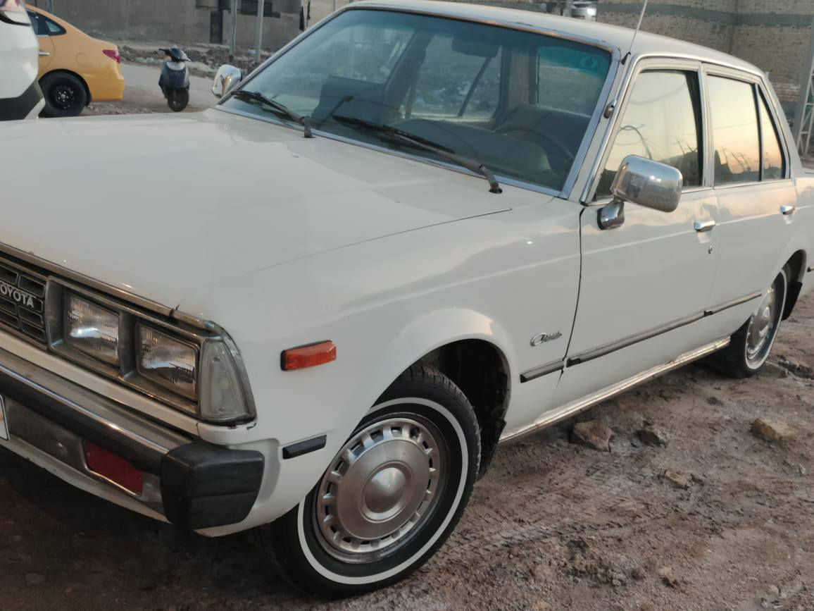 سلام عليكم
كرونا موديل ٨٠ مصبوغة احزام فقط 

تبريد تدفئة كيچات كلها شغالة وكشناتها بلادية وبيها شاشة اندورايد خمسة كير ورقم انكليزي بغداد جديد وهزة جديدة وبسمي بيها خيط تبخير رايدها ٤٢ وبيها مجال قليل 

كوت ***********
