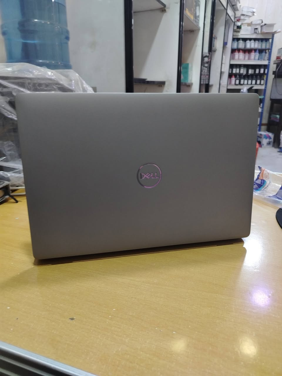 السلام عليكم ورحمة الله وبركاته
لابتوب سعر جدا جدا جدا مناسب
I5 10310U
8gb
256ssd
Shared 4gb
14 FHD
السعر ٢٨٠
العنوان بابل شارع أربعين يتوفر توصيل لجميع محافظات العراق
*********** للتواصل
