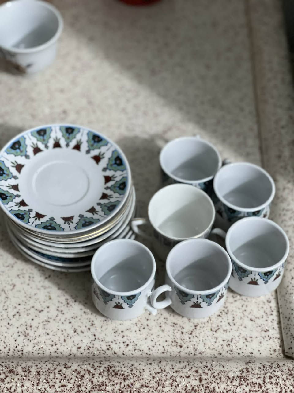 السلام عليكم 
كارتونه سيتات فناجين وستكاين للبيع وقاروه ماء وعلب مال  بهارات كلهن ب25


**إذا كنت صاحب هذا الإعلان وتريد حذفه لأي سبب، رجاءا أرسل رسالة إلى الدعم الفني**