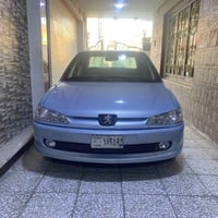 سياره بيجو 2002 رقم بغدادللبيع فقط    ما اندل راعيها للبيع فقط  سياره ...