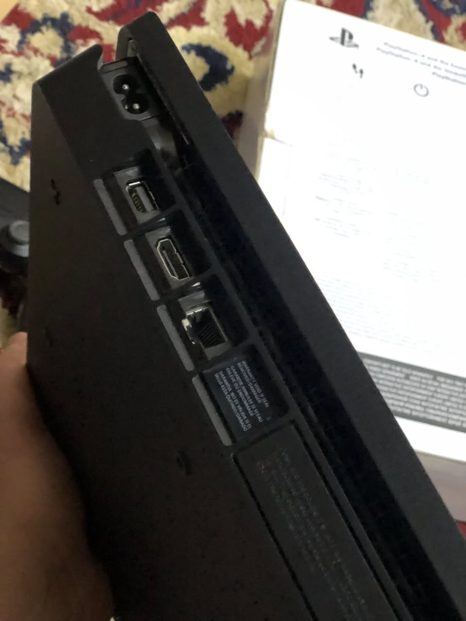 السلام عليكم بلي 4سلم اوربي للبيع البلي 1 تيرا جوستكات اصليه النضام اخر اصدار البلي ما شايف باب المصلح ومستخدم شهر اقل الشهر للاستفسار خاص او***********
