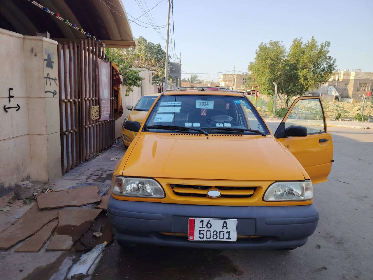 .
سلام عليكم 
سايبه للبيع موديل 24
رقم نكليزي سيارة بأسمي مكفوله  مصفرها هية وغرامات
كلشي ماعليها ماتذب عليه ربع سيارة كبل لشارع 
كفاله عامه بيه بس باردين فقط 
كير محرك كفاله 
تبرد ثلج 🐧
تدفه 
تخم تاير جديد 
مكفوله ضربه قويه وتبدل ع سونار كفاله 
مكاني دوانيه حي العسكري 👈
السعر 64وبيه مجال قليل 
ماسنجر محضر منه هاذا رقمي نتصل عليه
***********    بي واتساب 👍
لا تراسني ماسنجر ماكدر ارد عليك محضور  
🕉🔥
