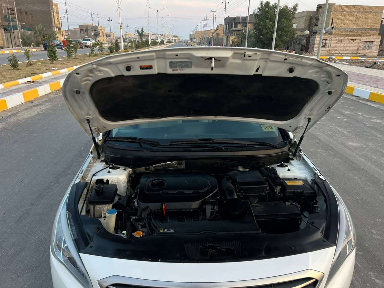 سلام عليكم سوناتا 2015 وارد امريكي بدون حادث بجم كبس كفاله ليبل واحد بيه رشات صبغ كد. اشبر سياره جديده بمعنه الكلمه سياره جاهزه مانقصه شي مكينه 2400 مامفتوحه وكير خير من الله كفاله مواصفات اشاير بل مري تحكمات ستيرن شاشه كبيره كامره +حساس داخل بيجي تبريد تدفئه شغاله باقي مواصفات معروفه سنويه 2028 رقم ذي قار تحويل ثاني يوم سياره احله من الصور مكاني ناصريه جبايش *********** 
شراي يتصل ويدلل سعر 115بيه مجال بسيط سياره (جديده مال جناي )
