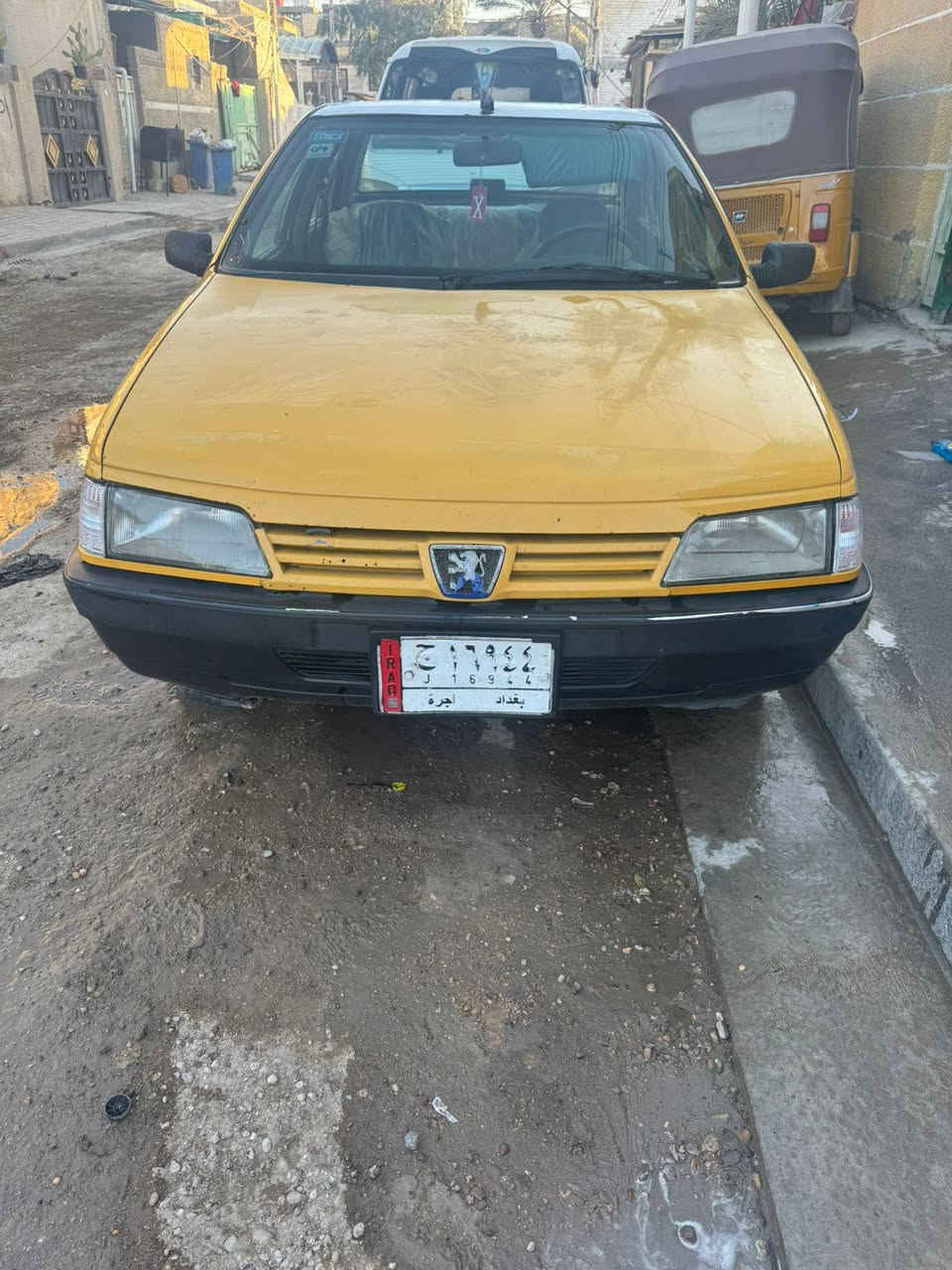 سلام وعليكم بيجو روا مديل 2007 سباره خير من اللة مكينه كير صدر كهربائيت كلهه شغله تبريد شغل بس عوزه ربط الكمبرس دوشمه تايرت جديد سياره خير من اللة كير الكسل خير من اللة عرضهه 25 وبيهه مجال شراي تصل ***********
