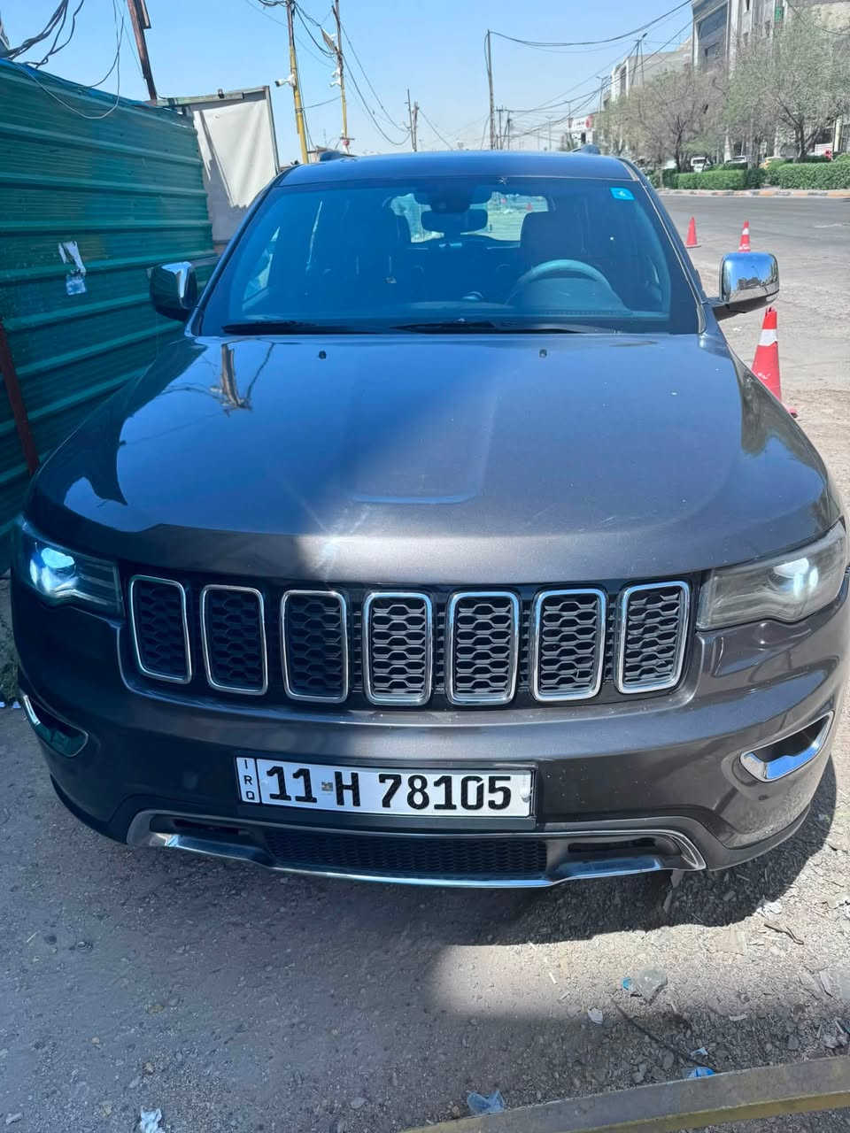 جيب 2018 ليمتد حادث موضح بالصوره وبيه صبغ جاملغ جماليه السعر 18500 للاتصال ***********
