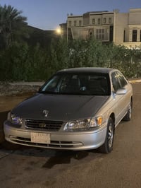 كامري موديل 2001 وارد امريكي   رقم بغداد مشروع وطني بأسمي السياره   مص...