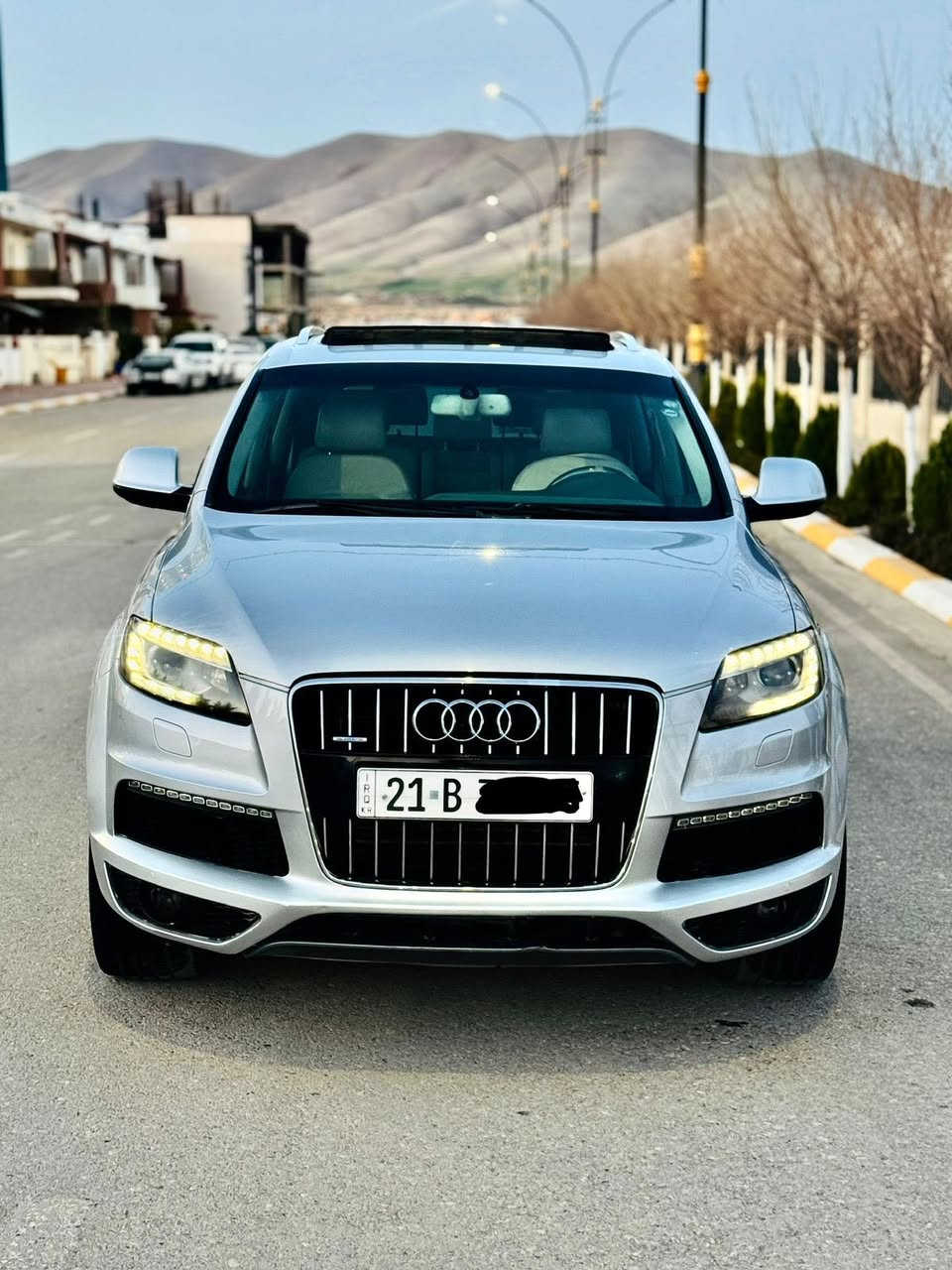 ﷽
ئاودى Q7 S-line Quattro 2012 فول مواصفات ١/١
مواصفات خليجي وكالة شريكة سردار ضمان دولي
لون سلفر
------------------------------------------
مكان🌆: سليمانى                سعر💵: 134$ 
هاتف☎️:*********** /// ***********
-----------------------------------------
محرك سته سلندر V6 3.0L سوپه ر چارچ محرك بنزين
گير و محرك بشرط مابي سوت و دغان و صرف  خلل مابي
ماشية 105 الف حقيقي 
-----------------------------------------
سيارة حيل حيلوة جديد ماشالله
بدون صبغ 
سيارة كل على وضع بيلادي
سنوي بسمي تحويل نفسل يوم  
سنوي و ارقام جديد ٢٠٣١
----------------------------------------
مواصفات
{ بصمة - پانوراما - داخل اصفر - صندوق شفت - ٣ پردة - ماوس - ٧ راكب - كشنات جلد - كشنات كهربا - سيدي بوكس - تبريد مركزي - كاميرا - حساس خلفي و امامي - لايت ليد - ڤوليوم - تحديد سورعه - وبعد )
------------------------------------------
اربع تايرات و ويل بيلادي جديد
ته حويل غه رامة بشرط سنوي بأسمي
سيارة شرط بدون اى نواقص گير و محريك و حدادي و كاهرباى كولة بشرط
-------------------------------------------
بسم الله الرحمن الزحيم
‏ AUDI Q7 quattro S-line 2012
ئاودى موديل Q7 S-line 2012فول فول مواسفات پانؤراما
مواسفات خليجى سفرى شه ريكه ى سه ردار زه مان
ره نگى سلفه ر 
----------------------------------------
شوين🌆: سليمانى              سعر 💵: 134$ 
موبايل☎️: ***********
                                              ***********
----------------------------------------
مه كينه V6 شه ش بستؤن 3.0 سوپه ر چارچ به نزين
گيرو مه كينه ى به شه رت
سه وت و سه رف و خه له لى نييه به شه رت
 105 هه زار حه قيقى رؤيشتوه
----------------------------------------
بي بوياخه 
زؤر جوان ماوه ته وه و نمونه يه له جوانيدا
به ناوي خومه وه يه سه نه وي تا ٢٠٣١ تازه يه
----------------------------------------
مواسفات
( به سمه - پانؤراما - ناوزه رد - په رده - سندوق شه فت  - كوشن جلد - ماوس - سيدى بؤكس -سئ ريز كوشن - ته بريد مه ركه زى -  كاميرا - حاسه ى پيش و دوا - لايت ليد - ڤؤليؤم - تحديد سورعه - زؤر مواسفاتى تر )
-----------------------------------------
چوار تايه ويلى تازه ى و كامل سيرڤزى بؤكراوه
سه نه وى به ناوى خؤمه وه يه
ته حويل و غه رامه به شه رت
{{ گير و مه كينه و كاره باى و هه موو گيانى به شه رت }}
-----------------------------------------

