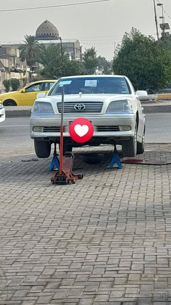 السلام عليكم من رخصه الادمن للبيع او للمراوس ملكه 2000 كصه وحده محرك ديفور الصغير متؤمه ارقام وسنويه سليمانيه 
السعر 35 
المكان الأنبار الحبانيه 
***********
