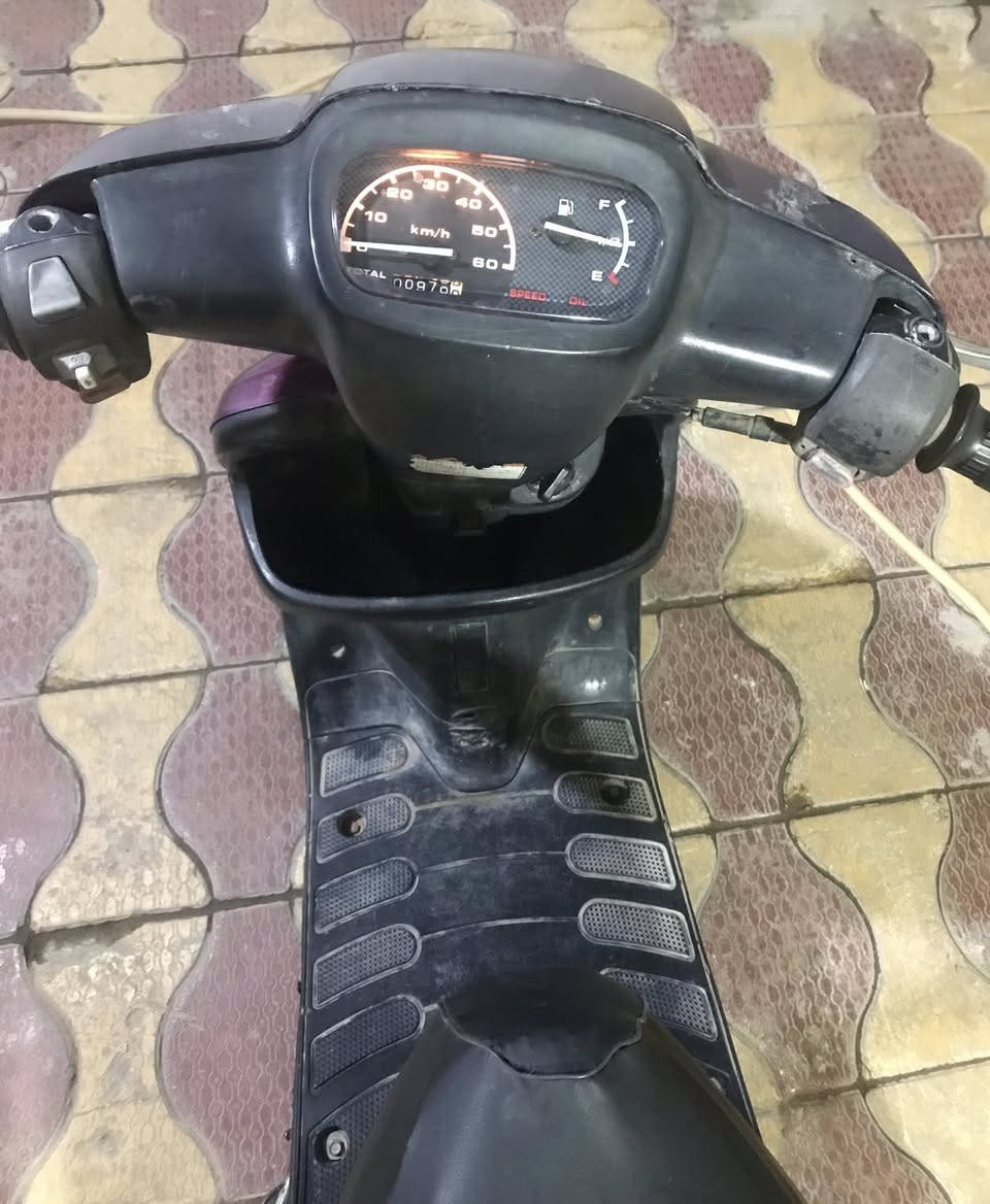 دراجه بطه للبيع شاصي مكفول محرك نضيف كهربائيات شغاله تشتغل هندر وسلف نهضته متوسطه مسويله ادامه كامله كلج امامي وخلفي وبنز بريك وشوته وبلك وتنضيف كابريتر وبطاريه رايده 190 الف تفاصيل اكثر على الخاص


**إذا كنت صاحب هذا الإعلان وتريد حذفه لأي سبب، رجاءا أرسل رسالة إلى الدعم الفني**
