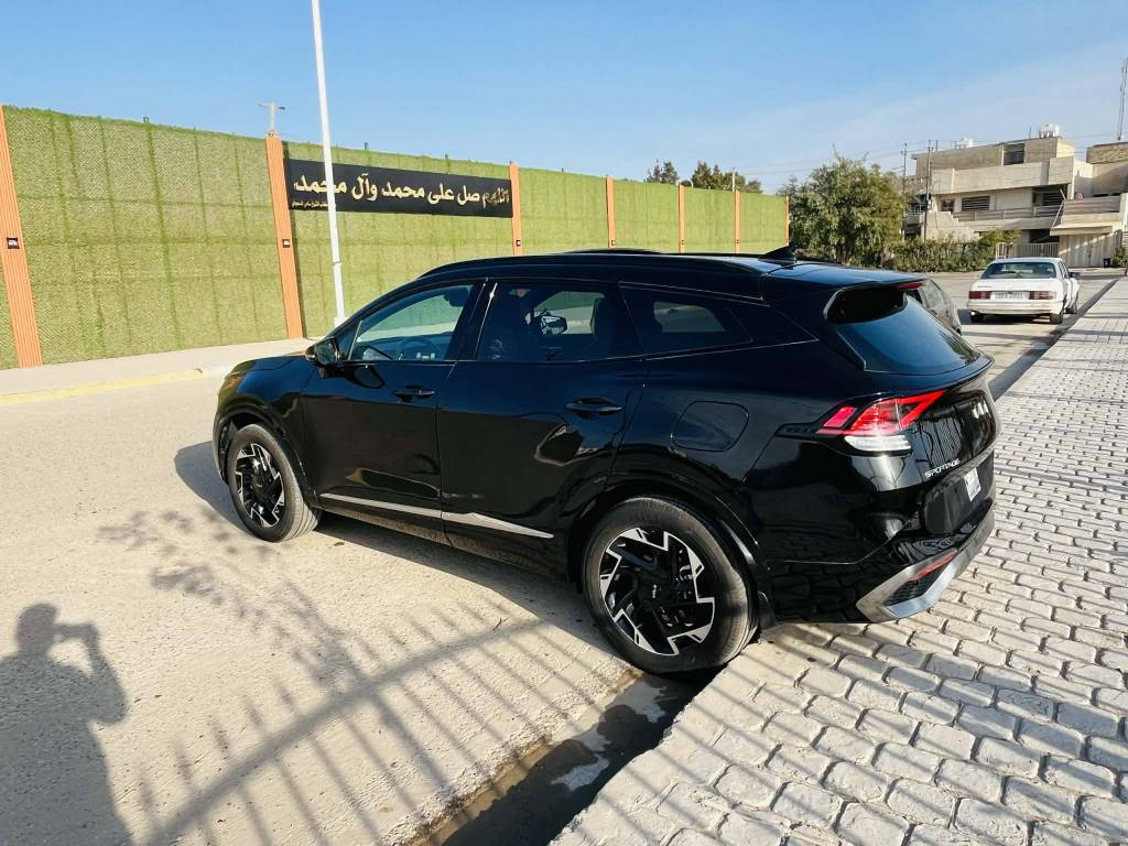 السلام عليكم سبورتج برستيج دخول جديد منفيست بأسمي موديل 2025 حجم لارج فئة 4X  اعلى المواصفات بيها فول من كل شي سياره بيها صبغ 4 قطع بجم كبس وبدون ايرباك لغد شاصي تبريد راديترات سليم

سيارة جديده ماشيه 16 الف محرك ٢٥٠٠ 

بانوراما طگتين

كشنات جلد رياضي

جنطة گهرباء وتفتح من تقترب منها

بصمة ابواب وتشغيل وجنطة

فور ويل

تشغيل عن بعد

كراسي كهرباء

تدفئة كشنات تبريد كشنات

ستيرن تدفئة وجلد خياط

خزن كشن السايق ميموري

اشاير بالمري

 لايت اوتو

 اطفاء ذاتي

تبريد قطعتين 

 نزول منحدرات

مانع تزحلق

انظمة قيادة 

بلوجكترات

شاشة كبيره متصله وشاشة تبريد متغيره

عدادات ديجيتال

شحن موبايل امامي وبالكشنات الخلفيه

بل كار بلي واندرويد وكافة الخدمات

شحن وايرليس

انارة داخليه لمس

 لايت زينون لد امامي

بك لايت لد

حساسات خلفيه اماميه

رادارات جانبيه اماميه خلفيه

ويل كب حجم 19 

توقف ذاتي

هاند بريك دگمة

 وبعد بيها هواي مواصفات

السعر 170 وبيها مجال بسيط

بغداد تقاطع درويش *********** بغداد, العراق
