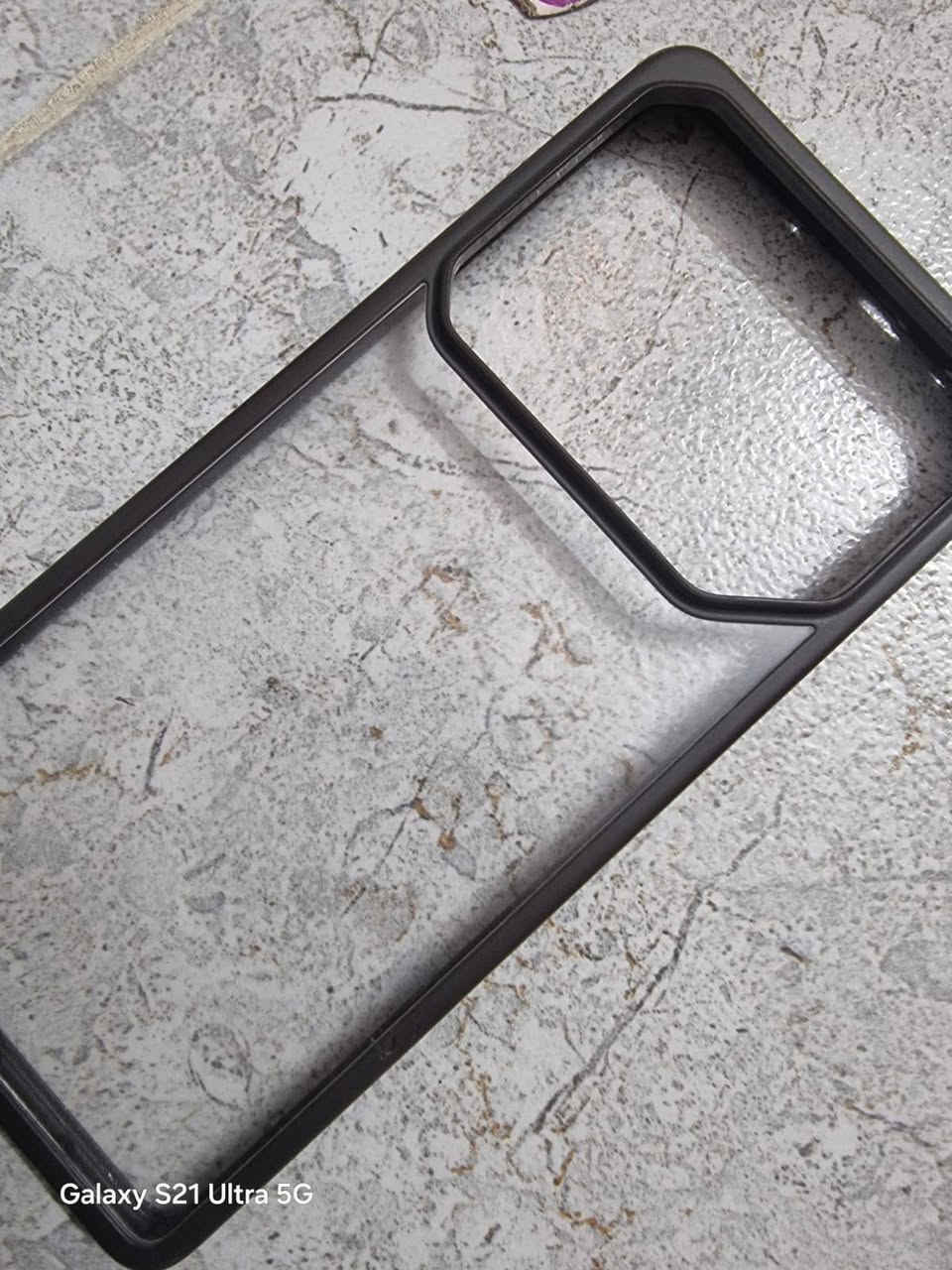 السلام عليكم موبايل تكنو بوفا 6 برو 5g ما بي شخطايه وحده وشاحنته 70w اصليه وكفره الاصلي وكارتونته ويا للبيع او مراوس بgt20برو ***********
