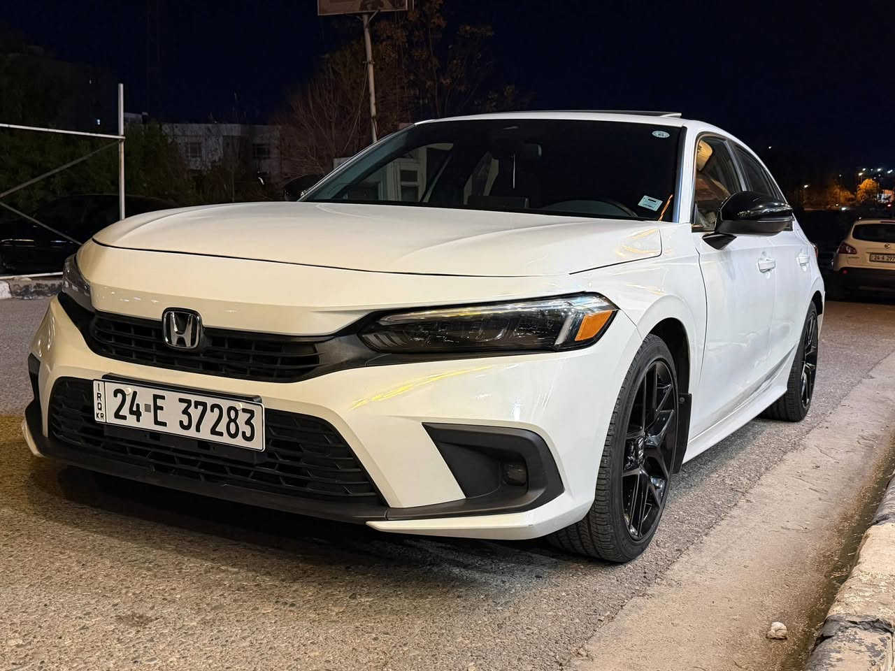 Honda civic 2024 sport
Price : 16,000$

35,000 km = 21,748 miles


**إذا كنت صاحب هذا الإعلان وتريد حذفه لأي سبب، رجاءا أرسل رسالة إلى الدعم الفني**