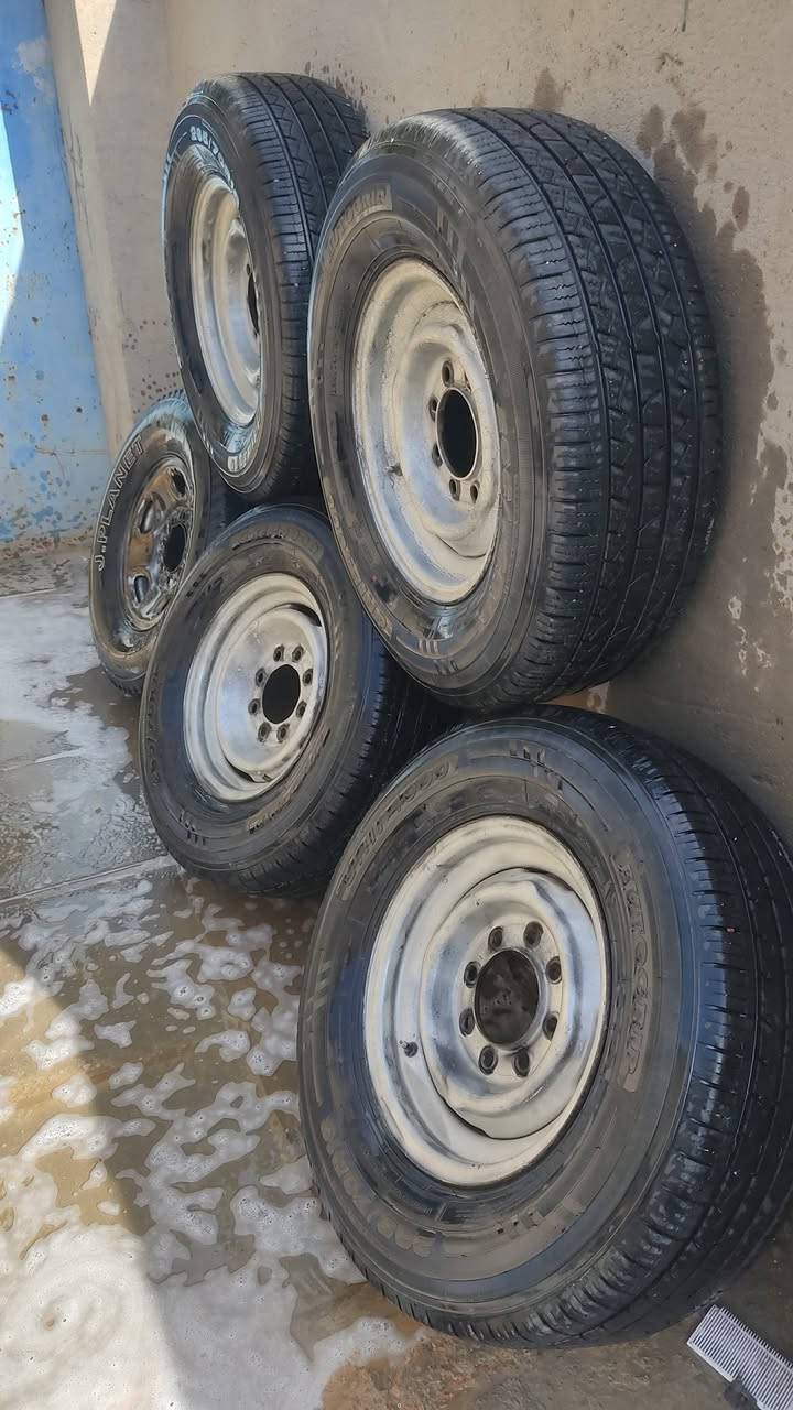 سلام عليكم تخم تاير كامل وي السبير للبيع
مكاني الناصريه البطحاء 
***********
