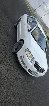 صني ٢٠١٢ • أوتوماتيك • ١٠٤٠٠٠ كم