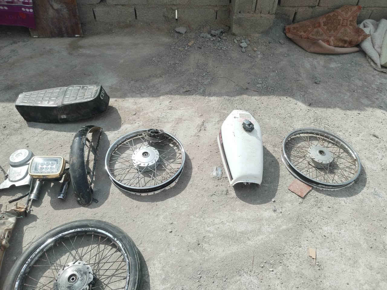 للبيع مكلف بل نشر اتصل علئ صاحب الرقم   ***********
