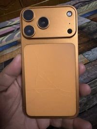 ايفون اكس ار محور 17 الذاكره 128 بطاريه 100 فيسايدي شغال شاشه اصليه ضر...