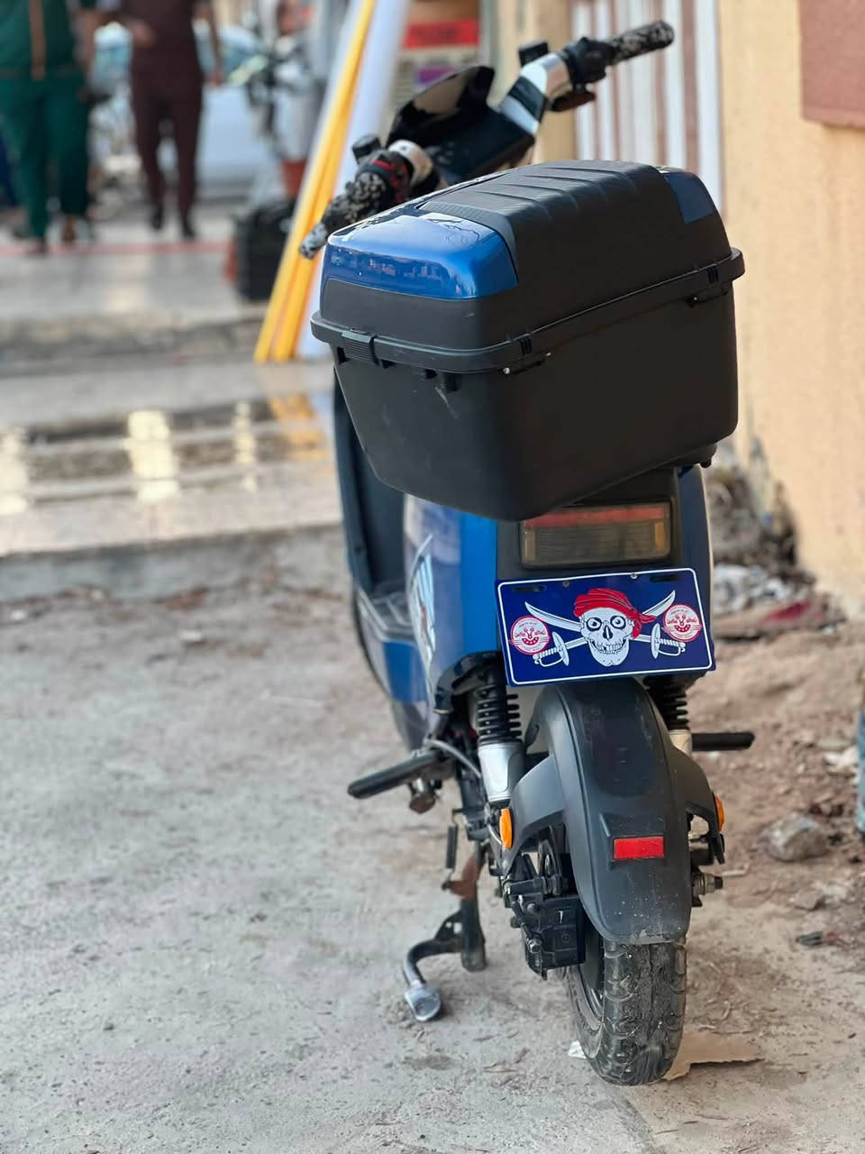 ماطور شحن318
5بطاريات دبل فول

4نمر 

سرعة99

مسجل بي

صندوك بي

جوزة بي 

صندوق خارجي بي

كامل مكمل ماناقصو برغي

سعر425وبي مجال

للتواصل واتساب: ‭***********‬
