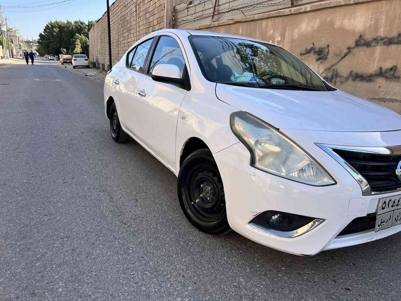 اللهم صل على محمد وال محمد 
السلام عليكم 
نيسان صني 2019 مكفوله من الصبغ والتبديل بيها مكانات بارد  السعر 98 وبيها مجال مكلف بالنشر رقم راعيها 
(***********)
