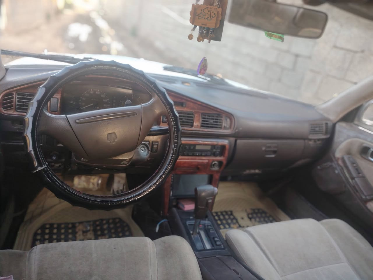 هارتوب موديل١٩٩١ رقم بابل انكليزي باسمي كير ومكينه جدد تخم تاير تخم تاير سعرها ٣٨ وبيها مجال حك لجيه
***********
