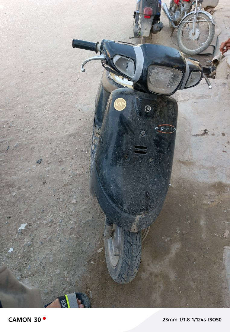 سلام عليكم شباب دراجه ذبانه للبيع الدراجه حلوه دبل سيم الشلعه حلوه المحرك ناعم السعر100 للستفسار اتصال على الرقم ‏‪***********‬‏
