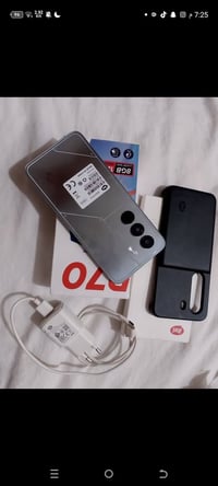 ايتل باور 70 • ١٢٨ • تليفون