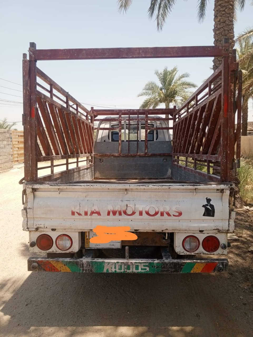 السلام عليكم كيا حمل فحل موديل 17 رقم بغداد شرط تحويل مباشر كفاله عامه تخم تاير تربيد شغال سنويه ما ساقطه السعر 133 وبيه مجال العنوان بغداد اليوسفيه قرب علوة رمل *********** /*********** اني مكلف بنشر
