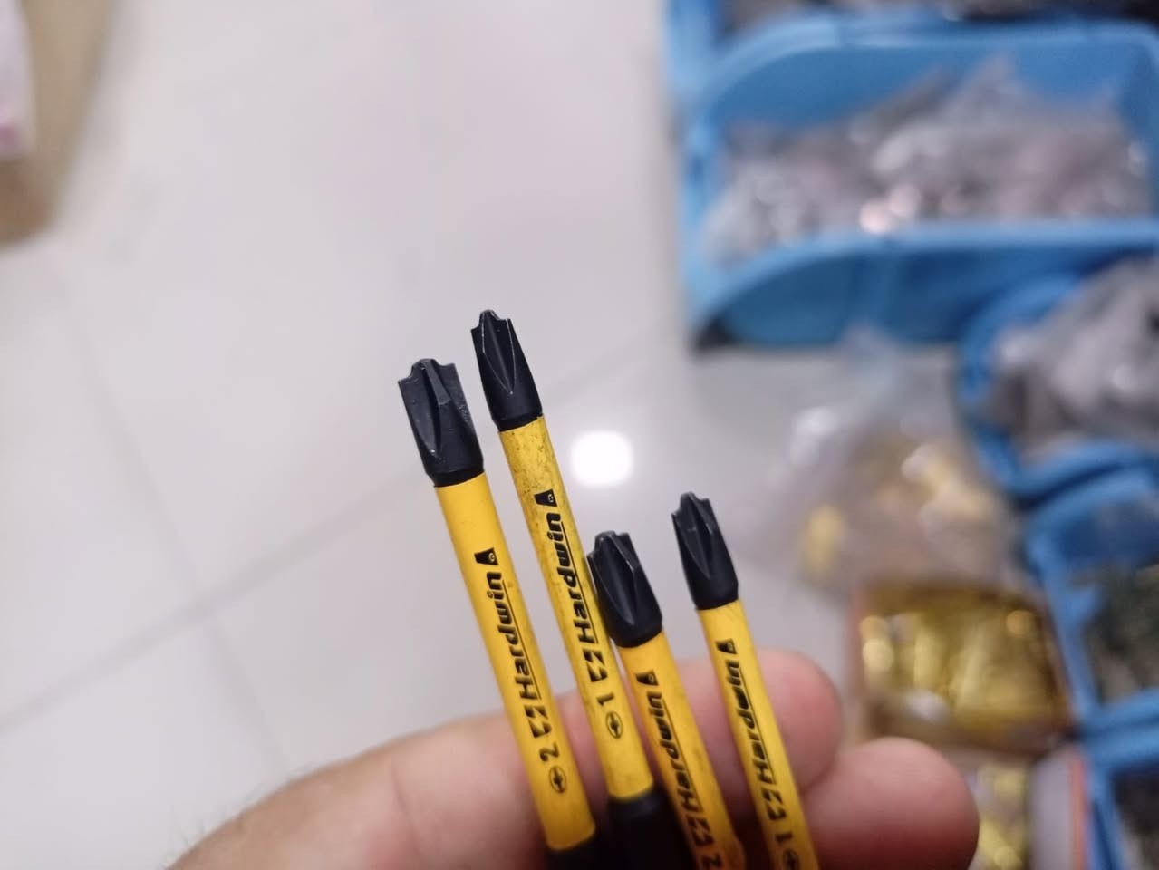 كود 84504 ,26696 ,36570 ,61989
لبات درنفيس امباكت خاص مال سركتات و قطع كهربائي متوفر  Ph2 و Ph1 طول 100 ملم و 50 ملم ممغنط كلش قوي.
سعر100 ملم : 1500 دينار
سعر 75 ملم : 1000 دينار 

للاستفسار راسلنا على ماسنجر او واتس اب 
***********
***********
