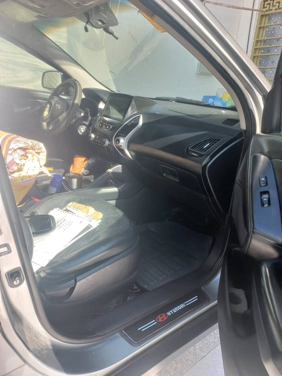 سلام عليكم اريد مرواس حسب لقناعه جزاكم الله خير  توسان ١٢ امريكي ***********
***********
